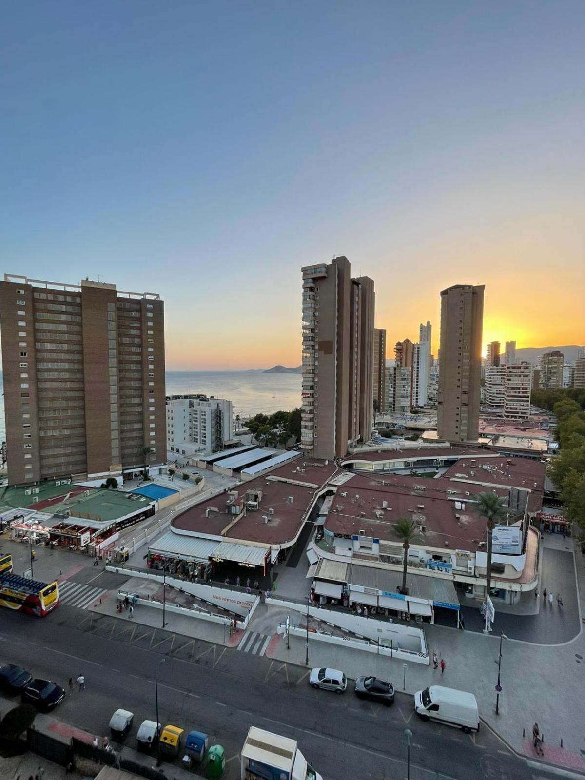 Suite Panoramic Μπένιντορμ Εξωτερικό φωτογραφία