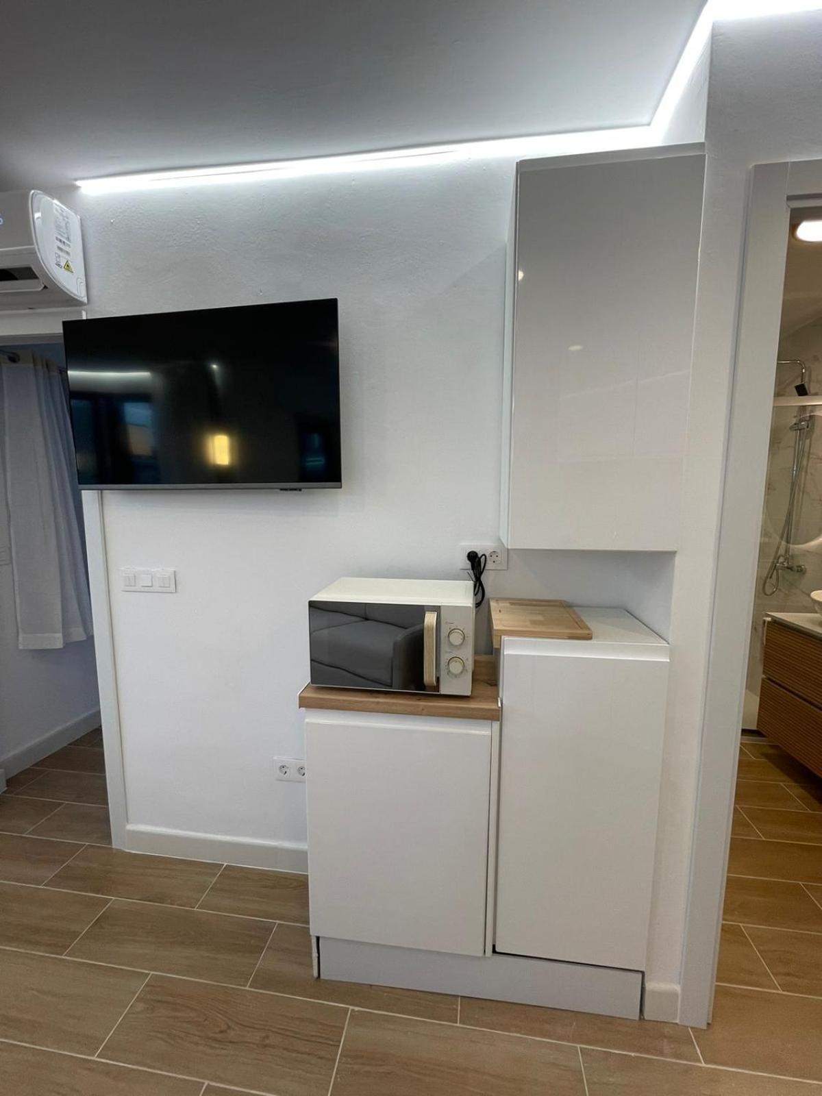 Suite Panoramic Μπένιντορμ Εξωτερικό φωτογραφία