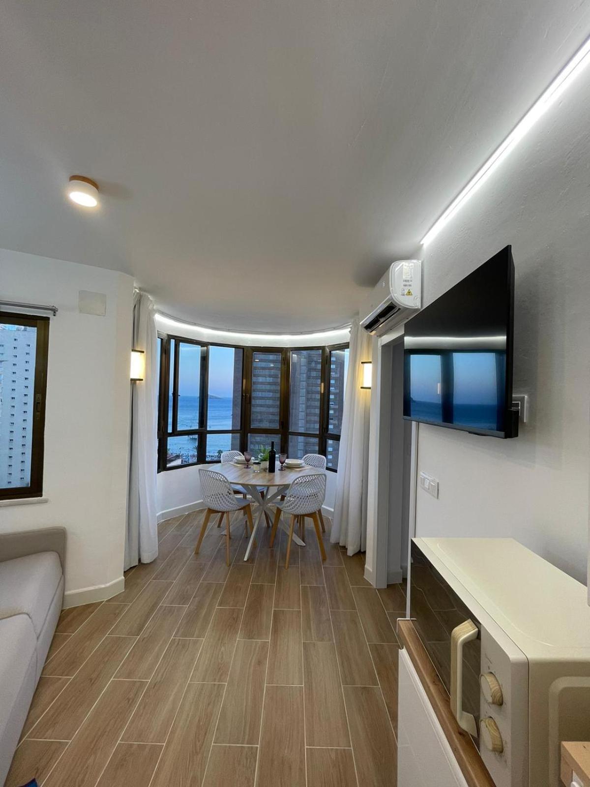 Suite Panoramic Μπένιντορμ Εξωτερικό φωτογραφία